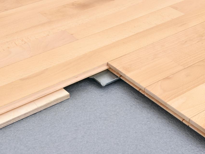 ARENA MASTER is a portable floor solution at Junckers with a thickness of 49 mm