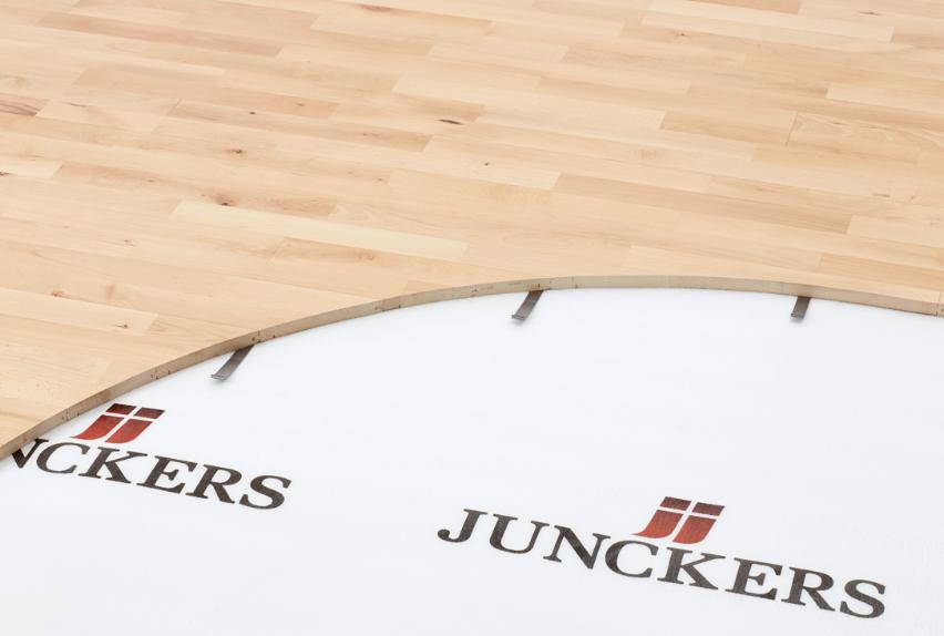 Clip sports flooring solution at Junckers